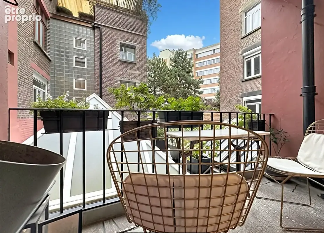 Exclusivité, Lille République/Beaux arts, très bel Appartement de caractère rénové Lille de 123,03 m²traversant, 2 grandes, cham - photo 2