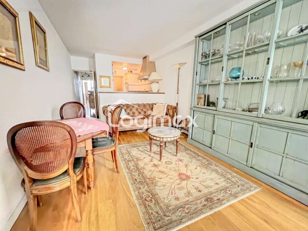 Appartement à LA ROCHELLE