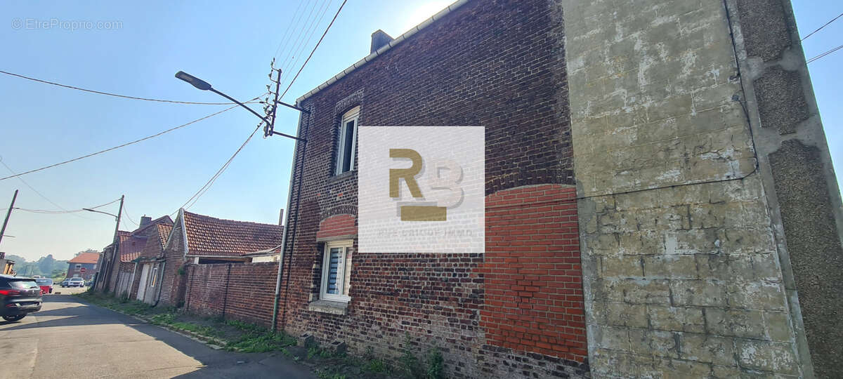 Grande maison individuelle pour primo accédant ou investisseur - photo 3