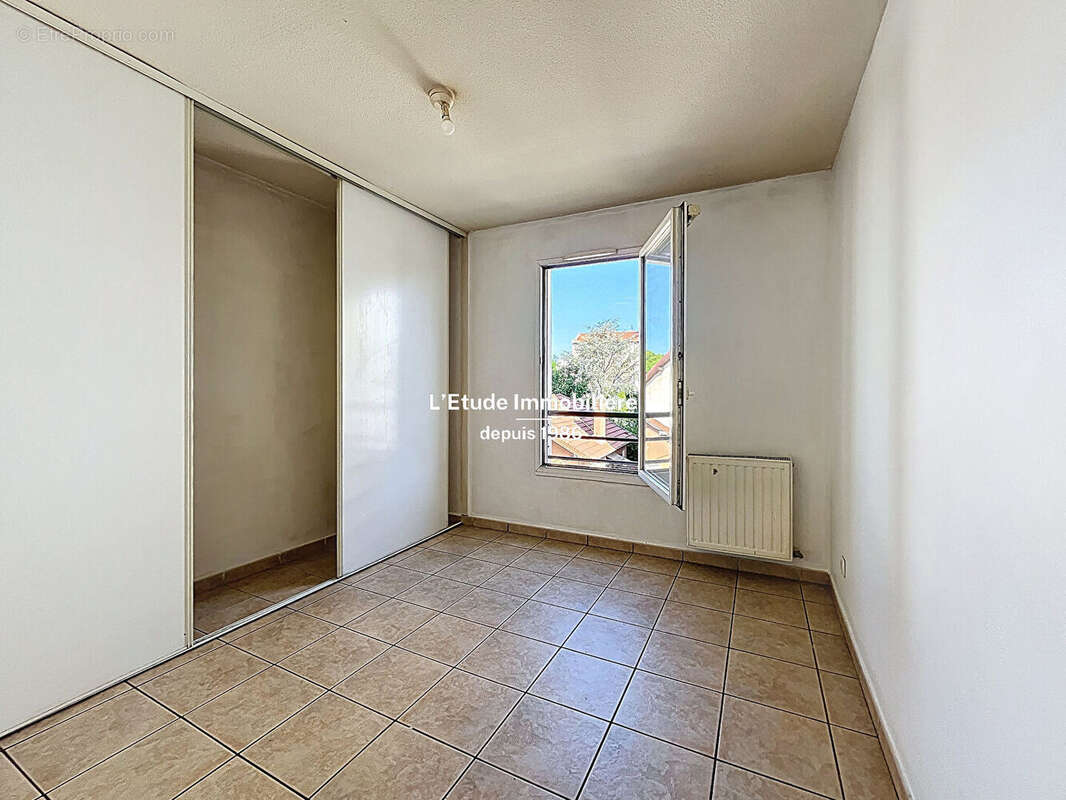 Appartement à LYON-8E