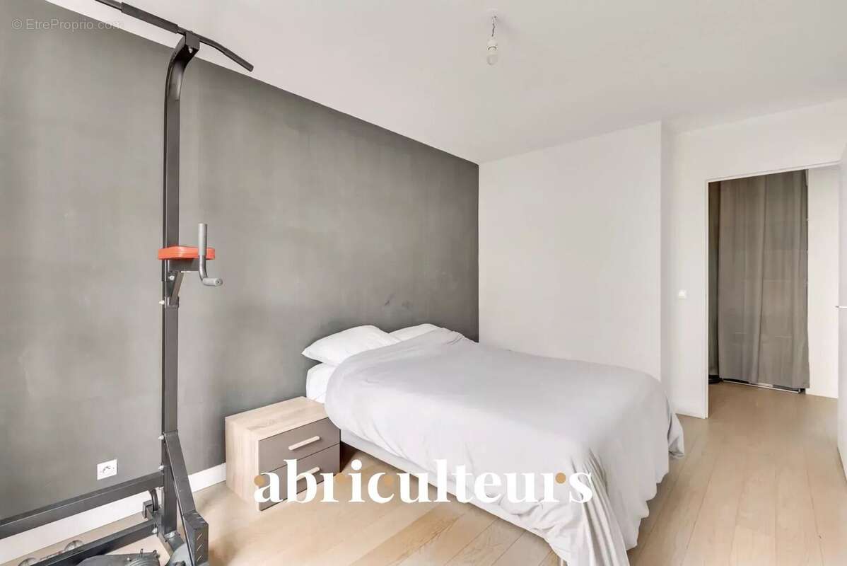 Appartement à ISSY-LES-MOULINEAUX