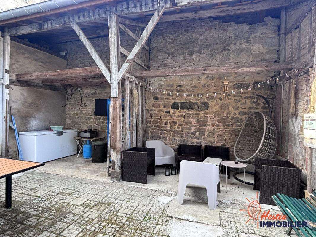 Maison à SAINTE-MENEHOULD