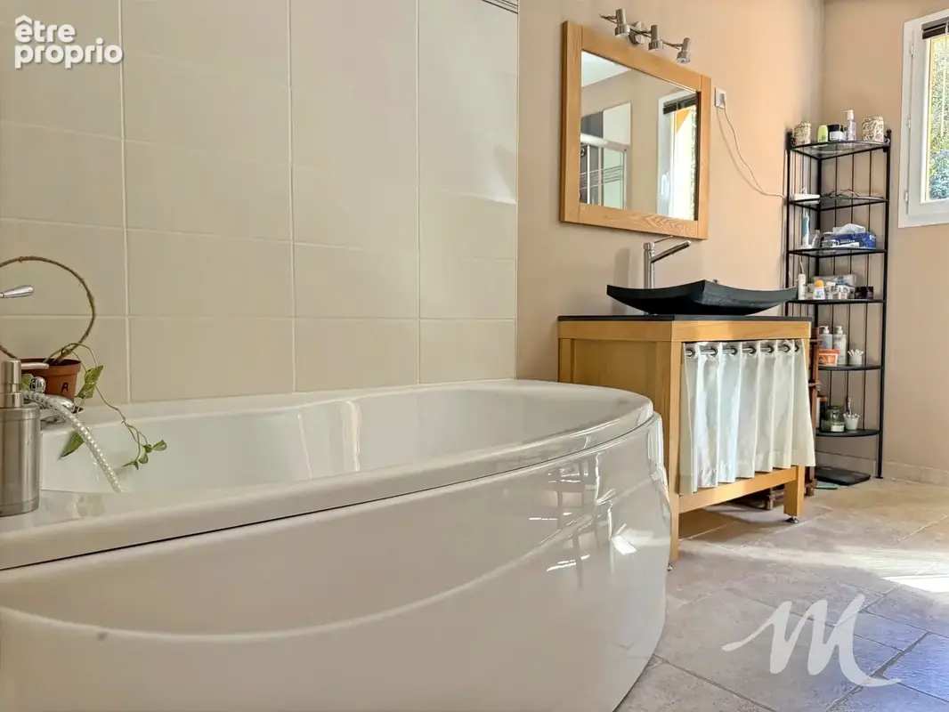 Grande maison 4 chambres à Besse-sur-Issole - photo 14