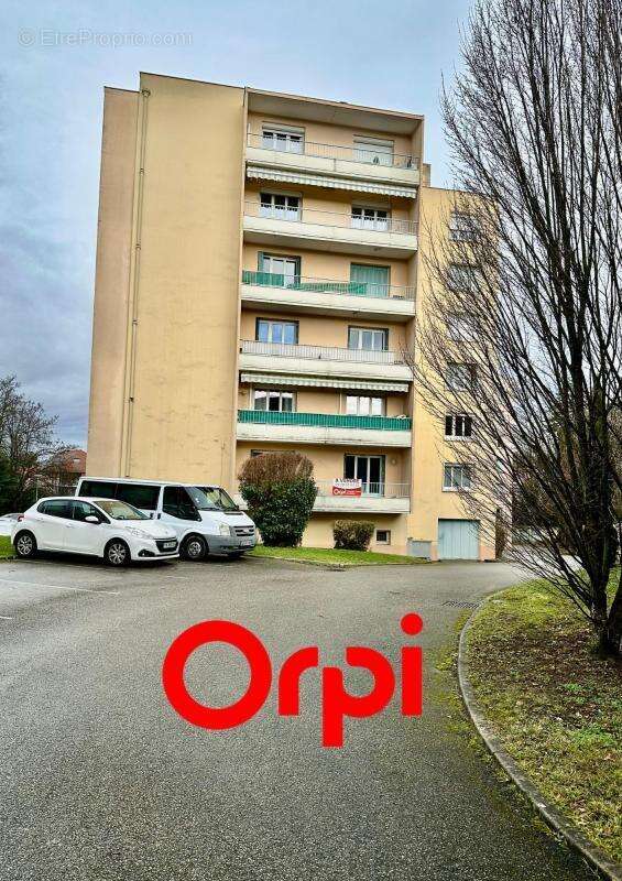 Appartement à LA VERPILLIERE