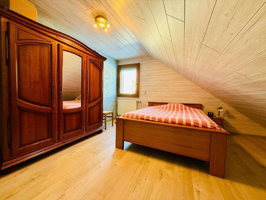 Maison à PONTARLIER