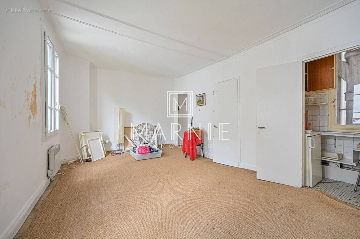 Appartement à PARIS-18E