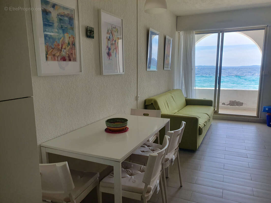 Appartement à LE LAVANDOU
