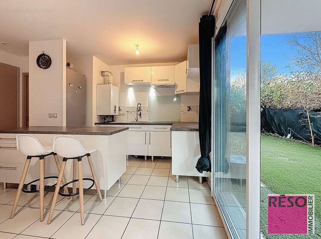 Appartement à VILLE-LA-GRAND