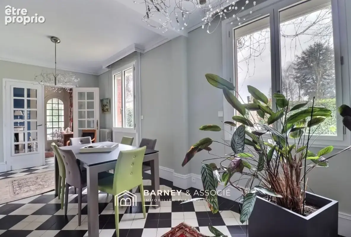 Maison 135 m² à Mont-Saint-Aignan  - photo 4