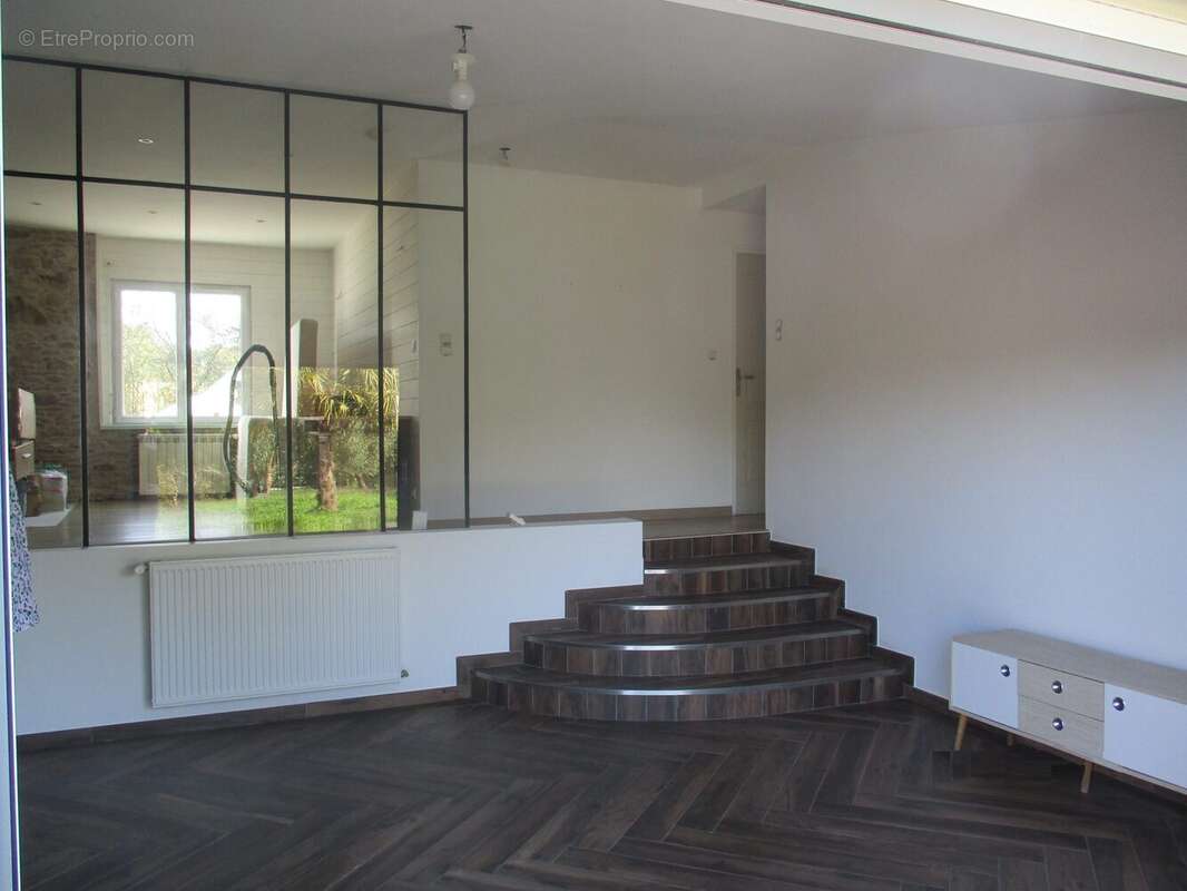 Maison à GROSBREUIL