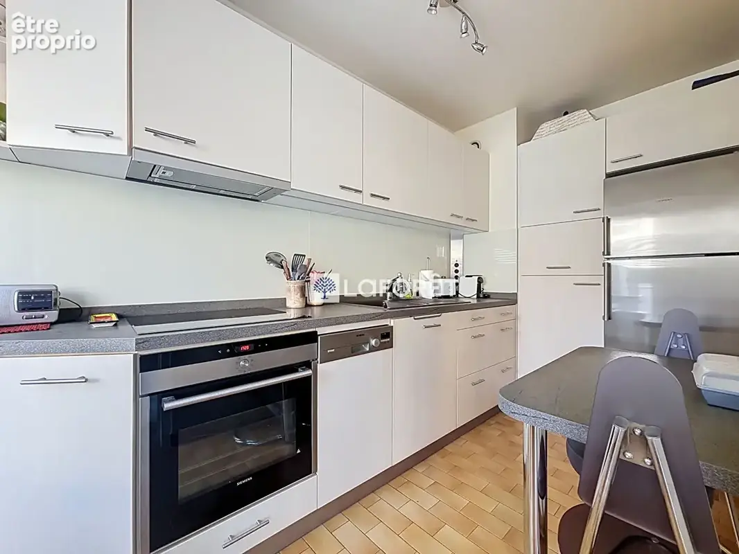 Grand studio 43m² - centre ville menton - grande terrasse - photo 4