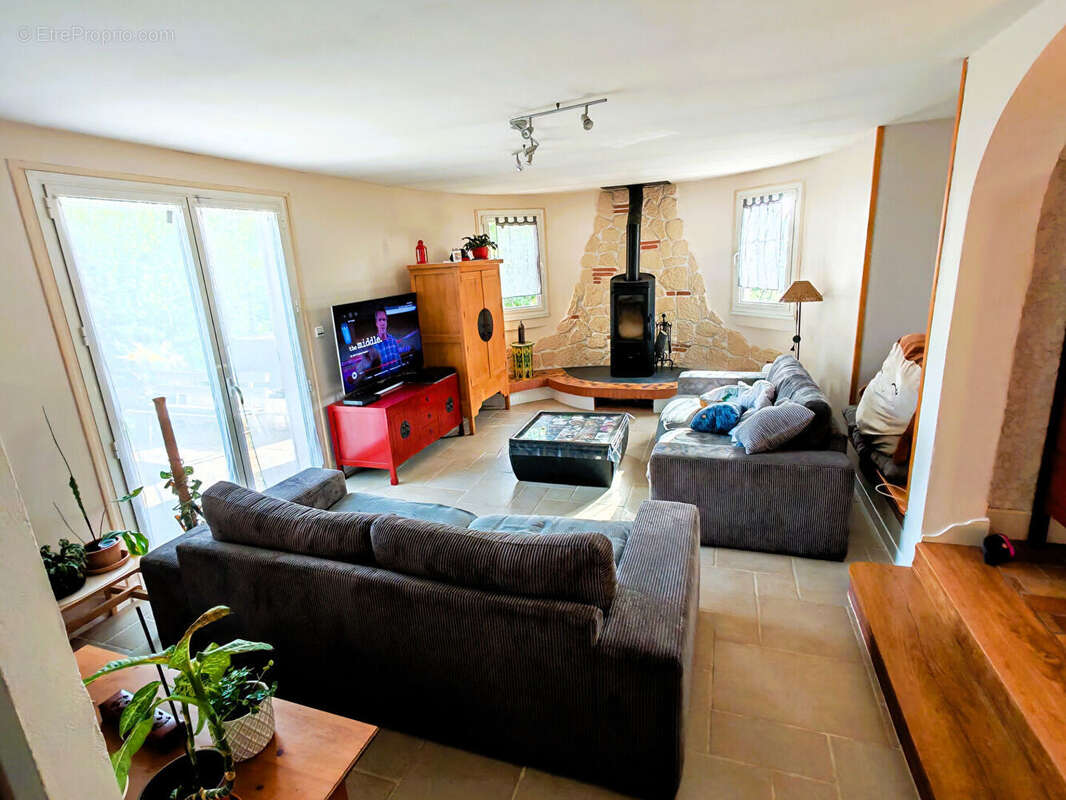 Charmante maison de 5 pièces à vendre à Moissac - Exclusivité LES CLES DU QUERCY - photo 5