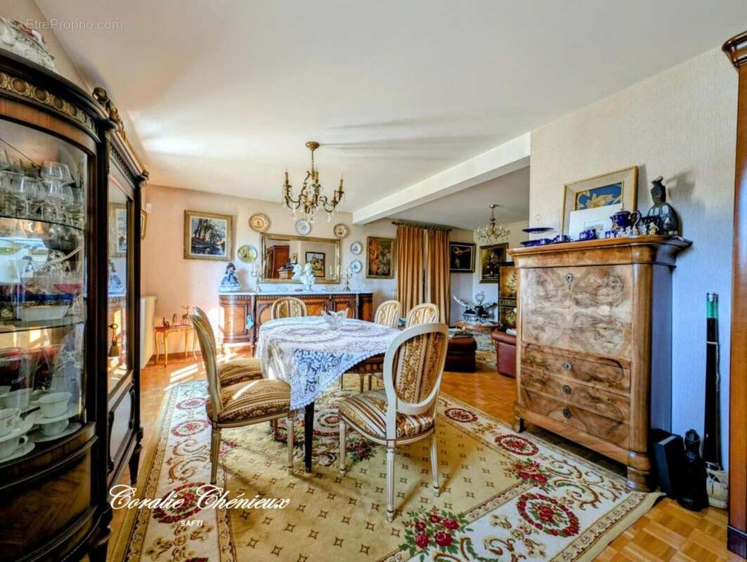 Photo 2 - Maison à SAIGNES