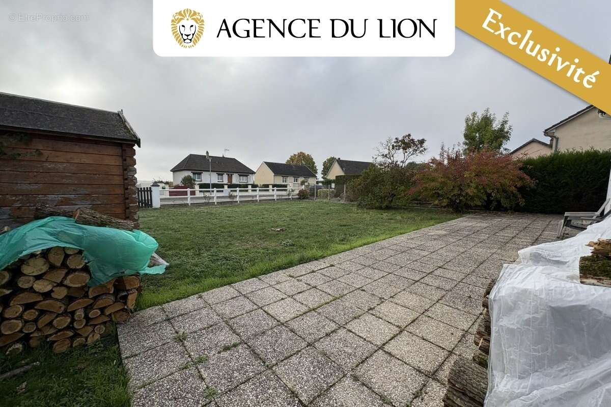 Maison à SAINT-REMY-SUR-AVRE