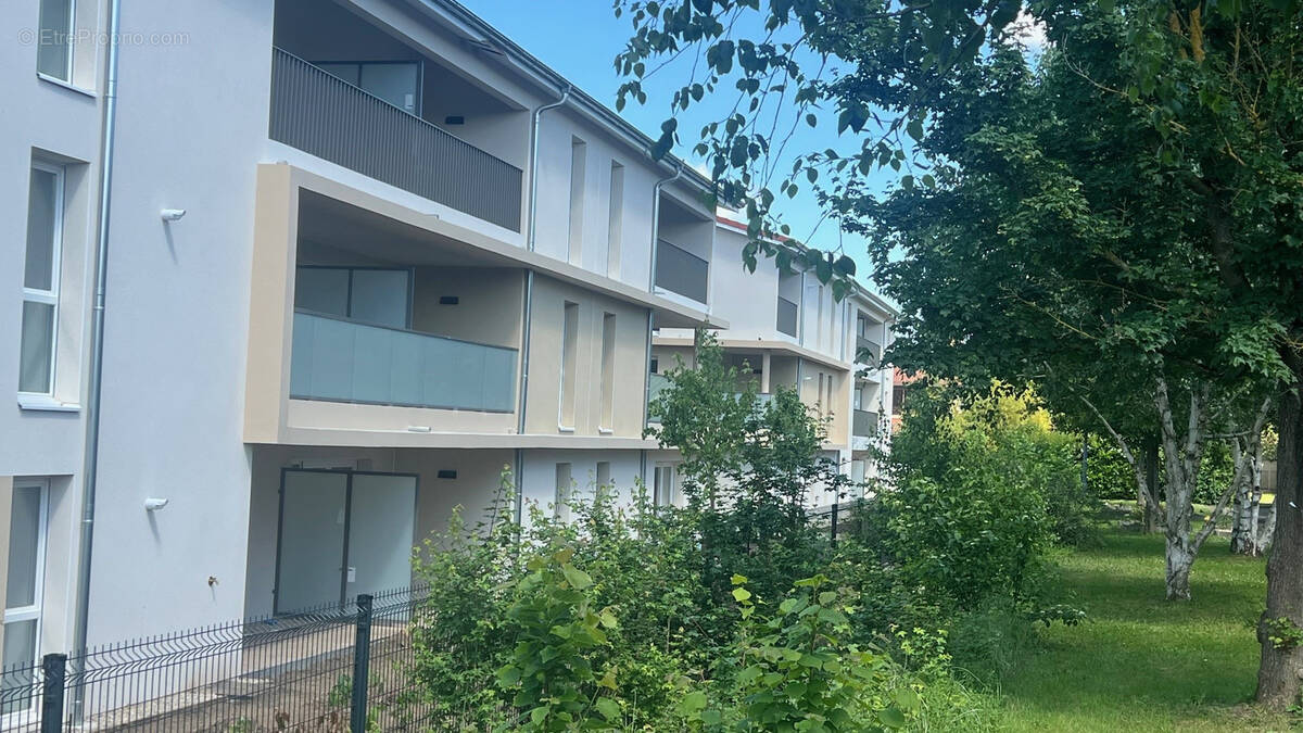 Appartement à MIONS