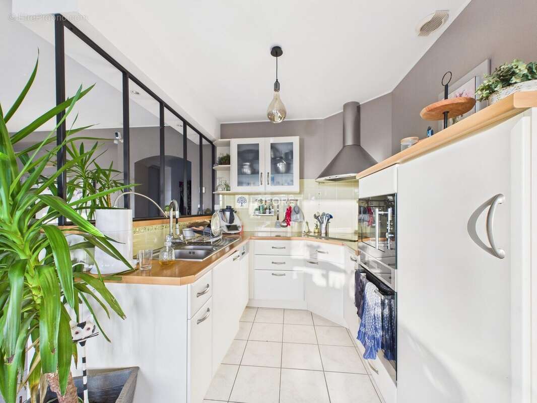 Maison à SAINT-EVARZEC