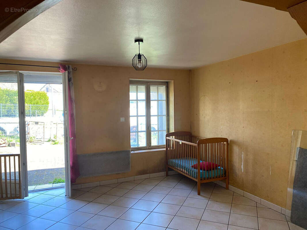 Maison à MONTCEAU-LES-MINES