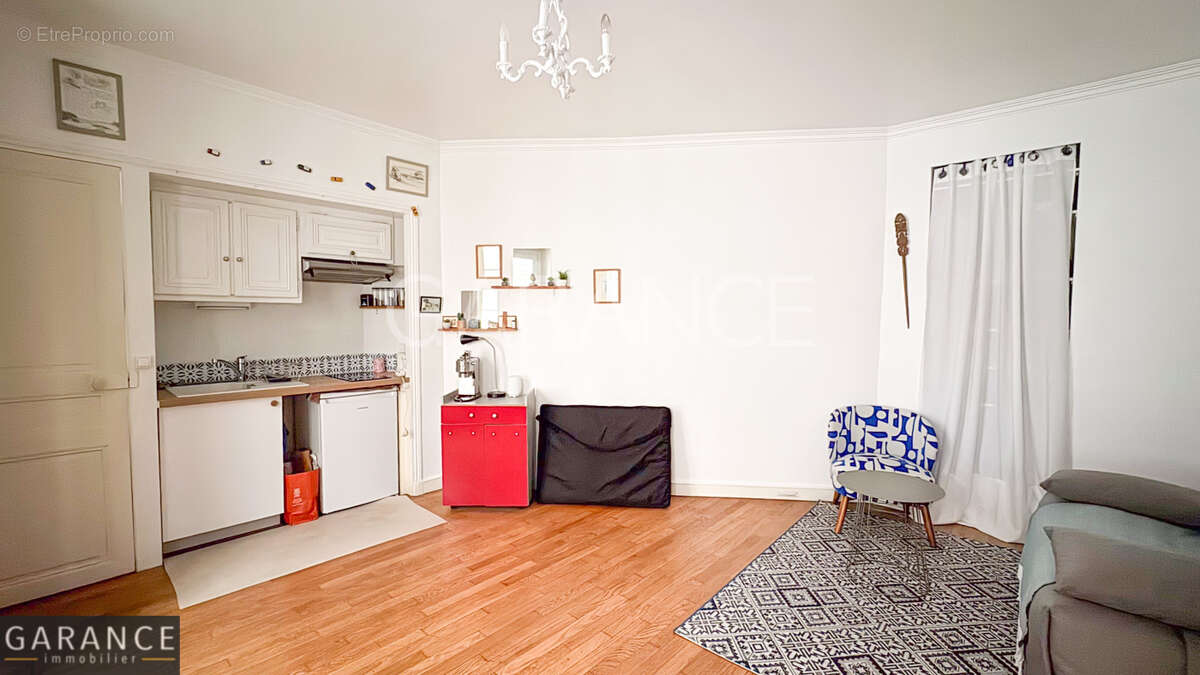 Appartement à PARIS-12E