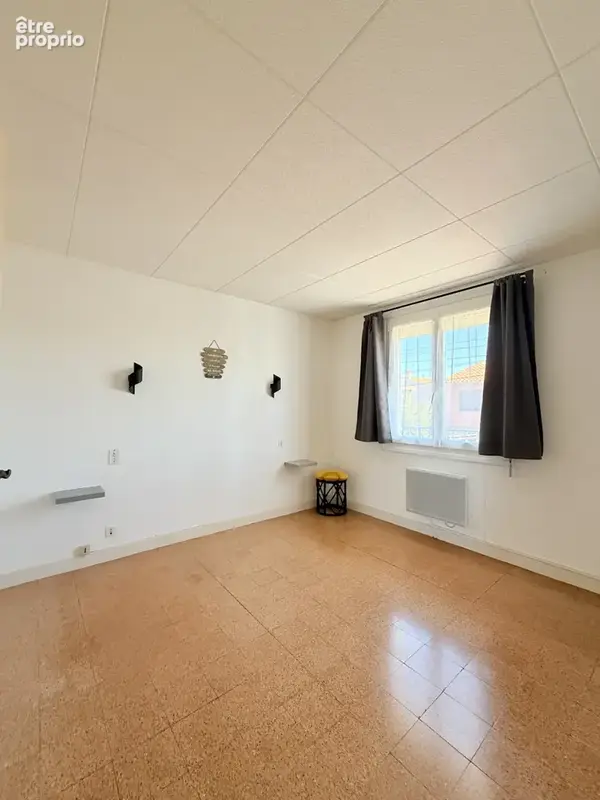 EXCLUSIVITE IRIA IMMOBILIER-Maison 2 faces avec piscine, garage, dépendances! - photo 13