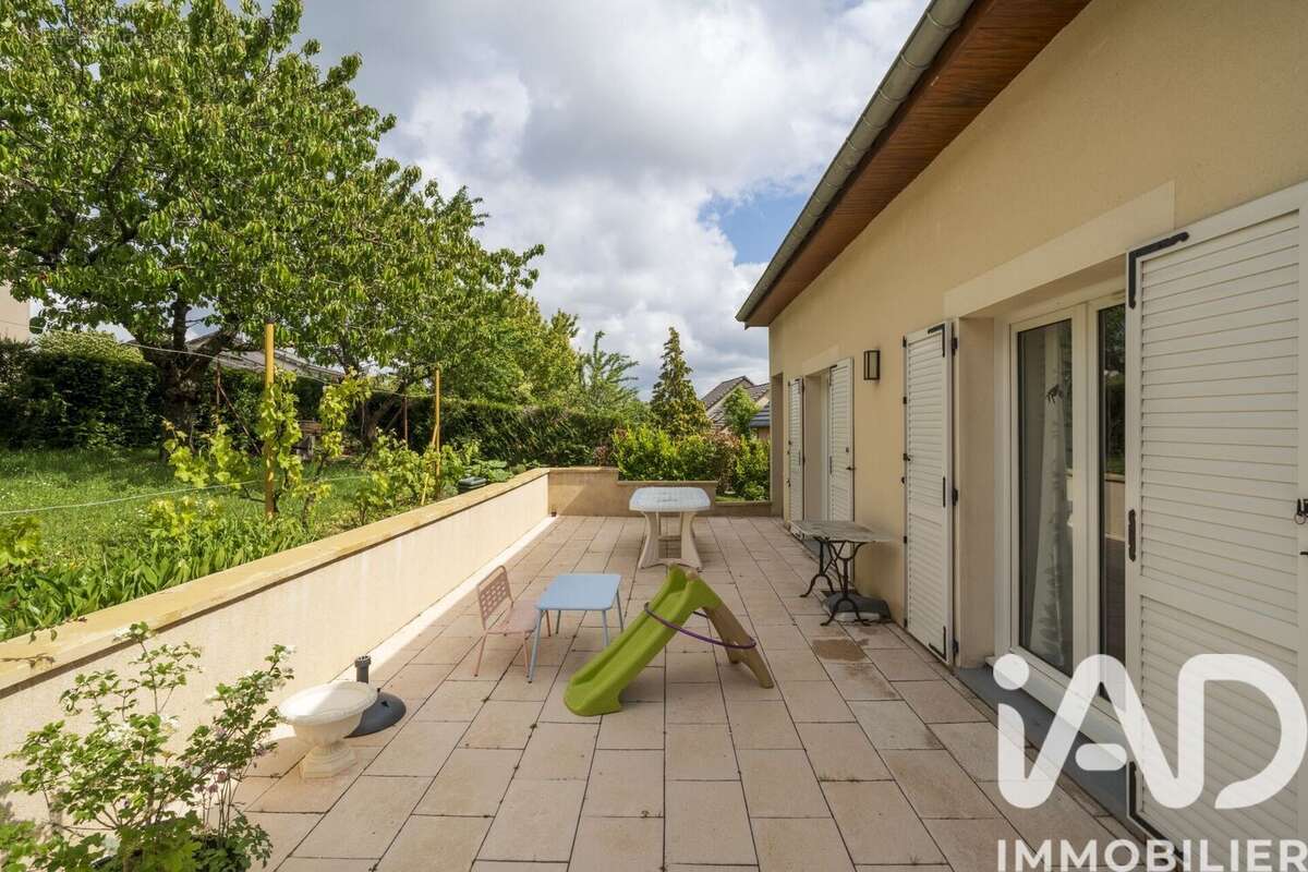 Photo 2 - Maison à HOUDEMONT