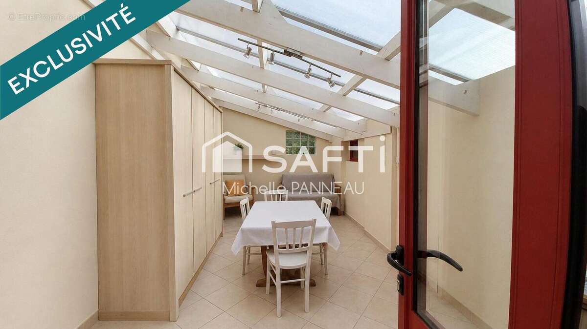 Maison 139 m² à Courcelles-La-Foret  - photo 8