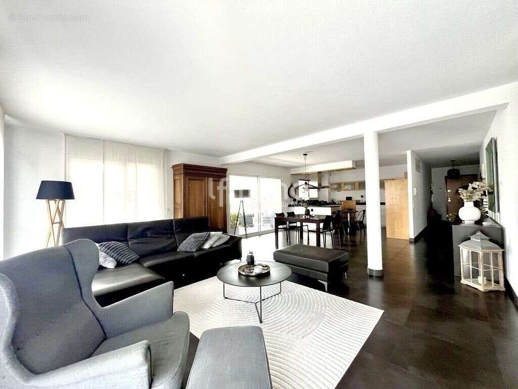 Appartement à VILLAGE-NEUF