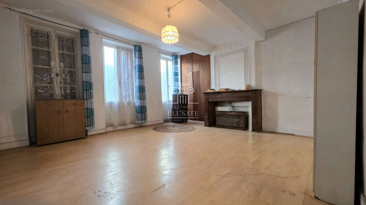 Appartement à EAUZE