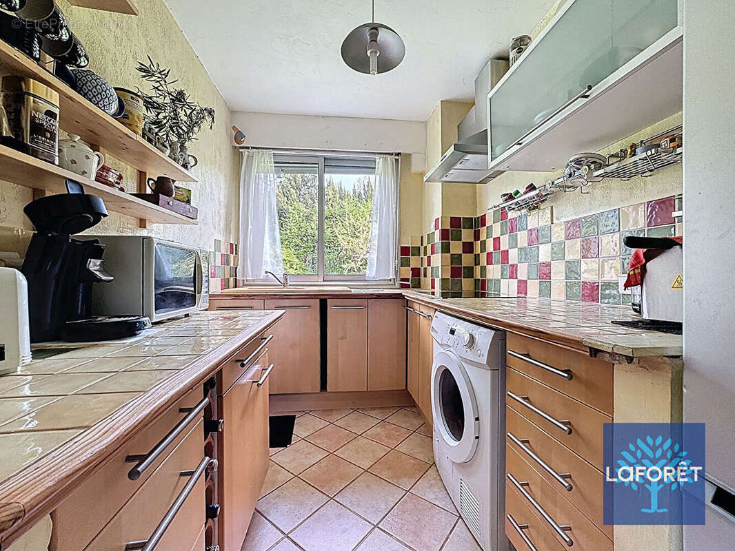 Appartement à CHILLY-MAZARIN