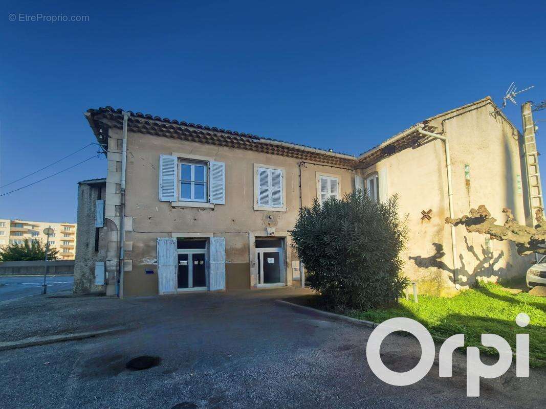 Appartement à PONT-SAINT-ESPRIT