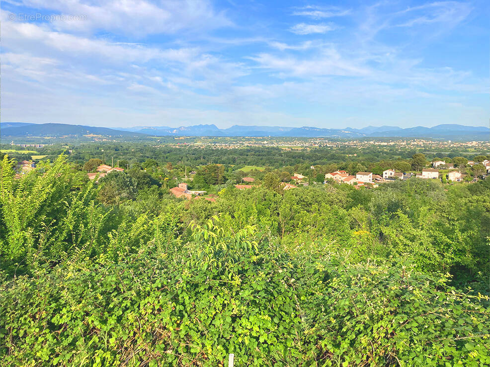 Maison à MONTELIMAR