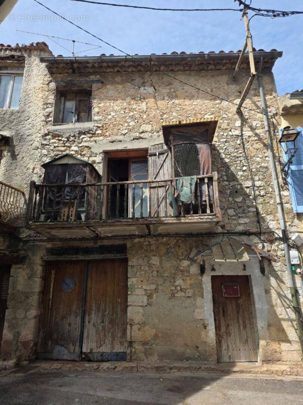 Maison à SAINT-MAXIMIN-LA-SAINTE-BAUME