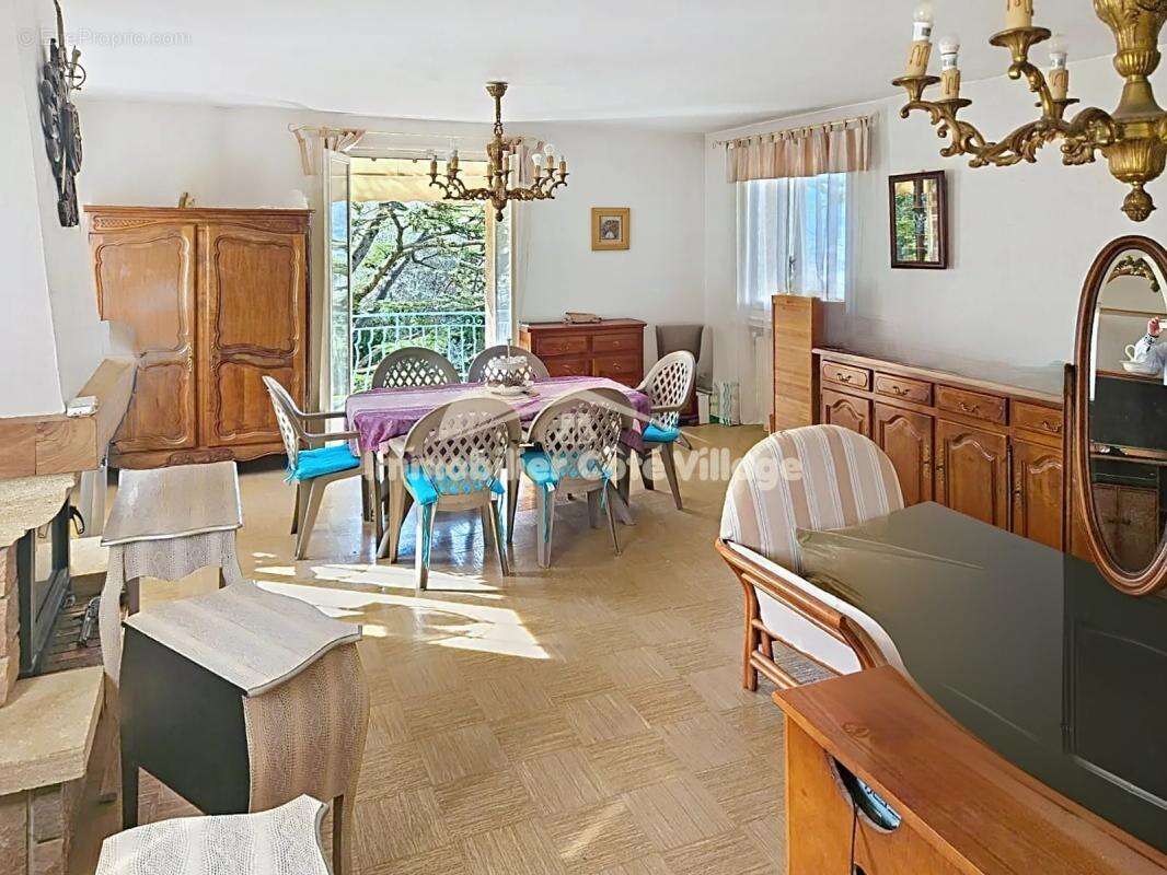 PERIPHERIE DE NICE Prestigieuse propriété,476m2 de surface - photo 18