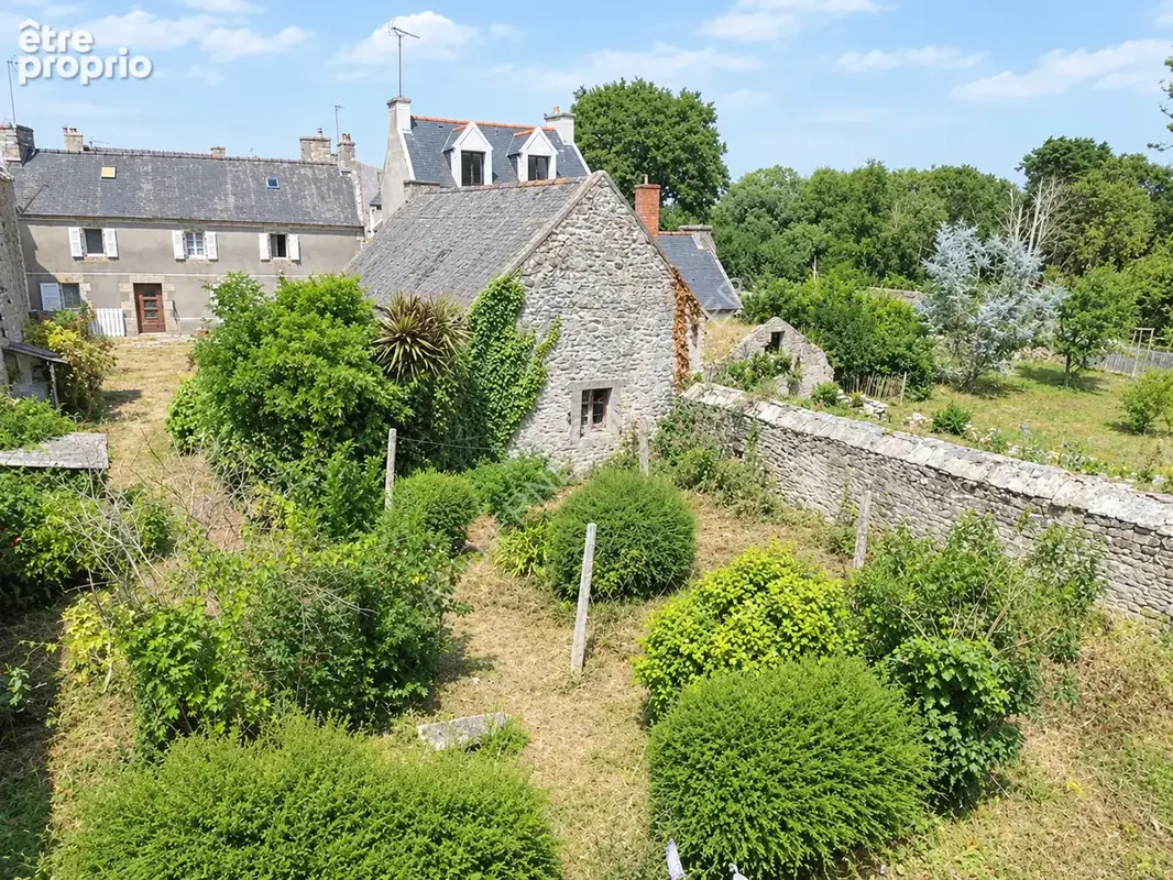 RARE - A deux pas de la plage du Trez Goarem - dans Saint-Tugen - Corps de ferme totalement à rénover - photo 14