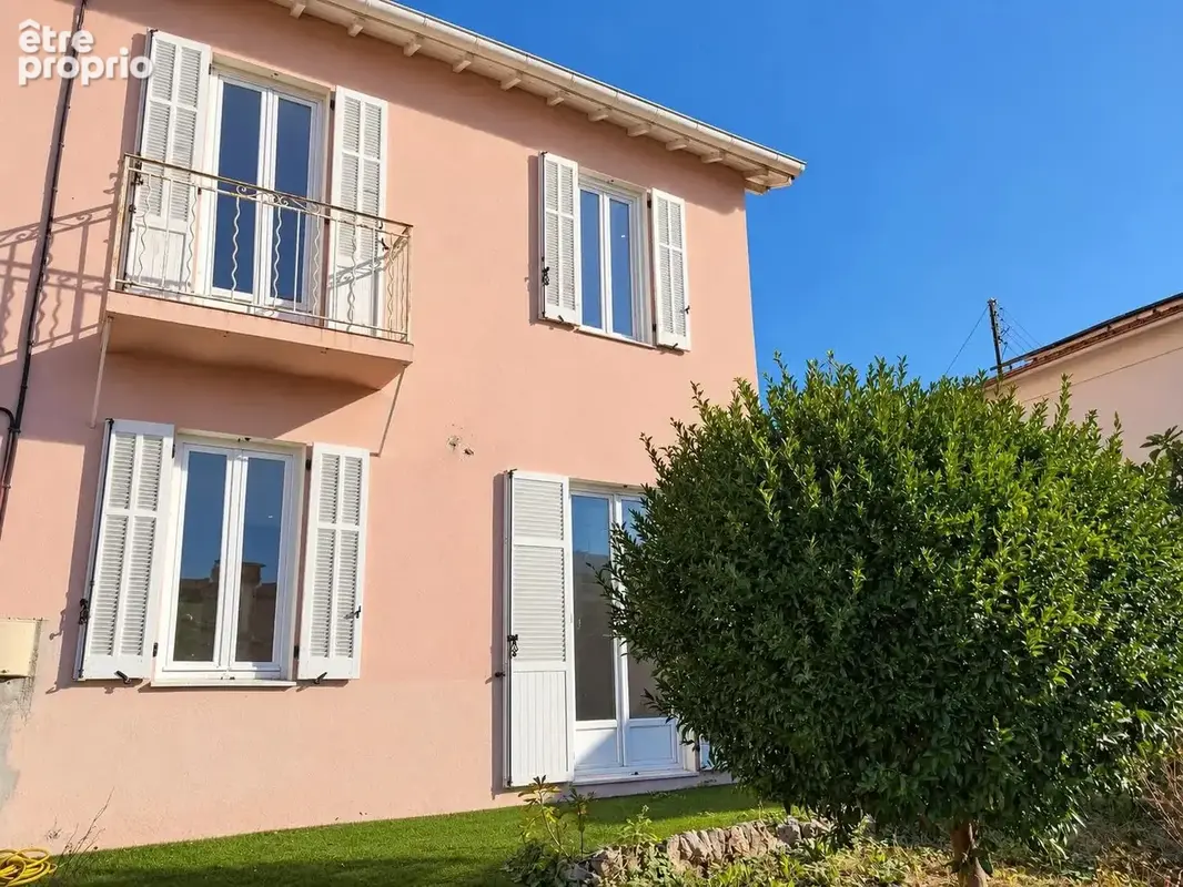 Maison mitoyenne à Antibes - photo 11