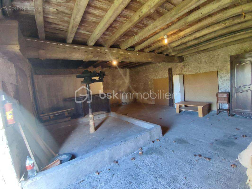 Maison à MONTRICHARD