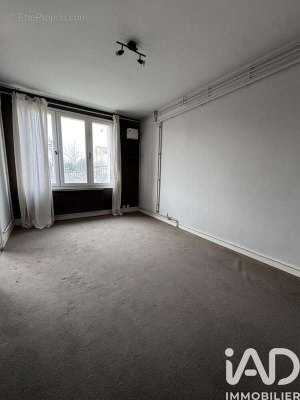 Maison 90 m² à Saint-Xandre  - photo 7
