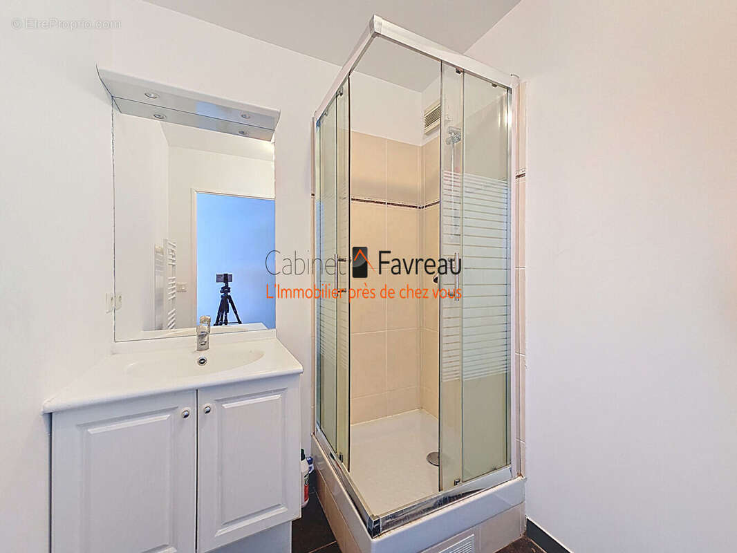 Appartement à FRESNES