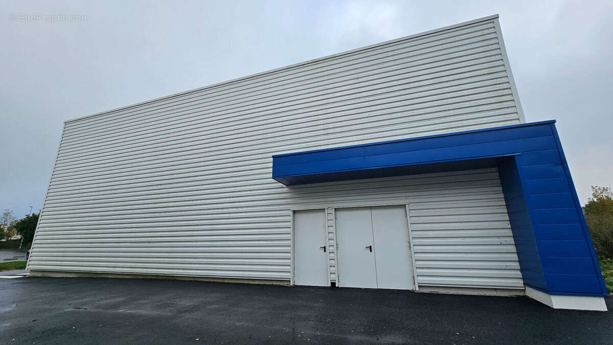 Commerce à LESNEVEN