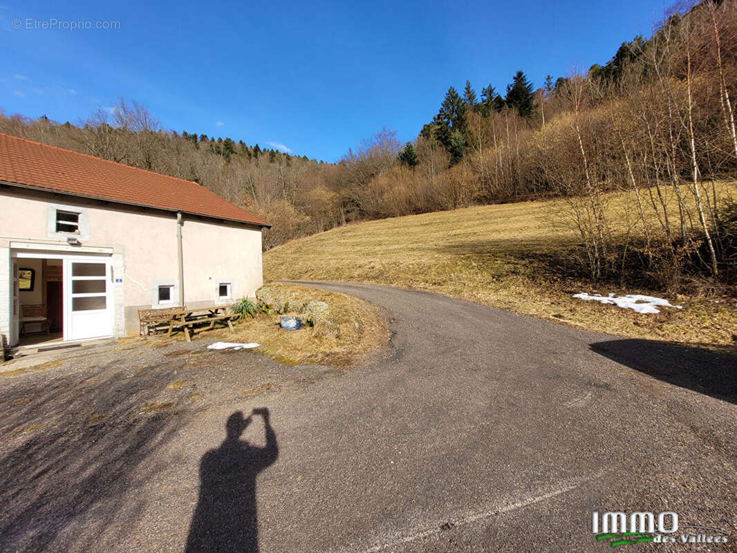 Ferme avec terrain de 6200 m² - photo 2