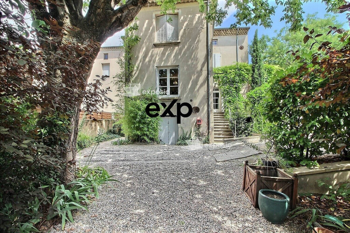 Maison à LIVRON-SUR-DROME