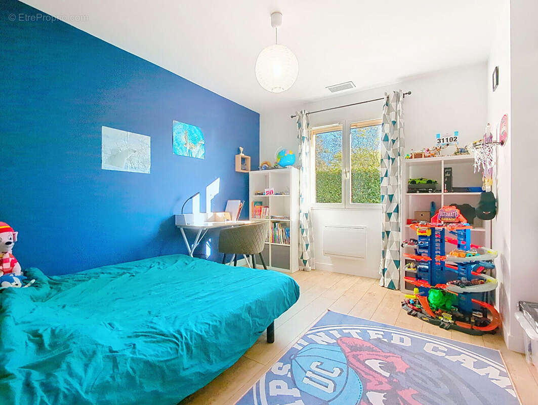 Maison à BELIN-BELIET