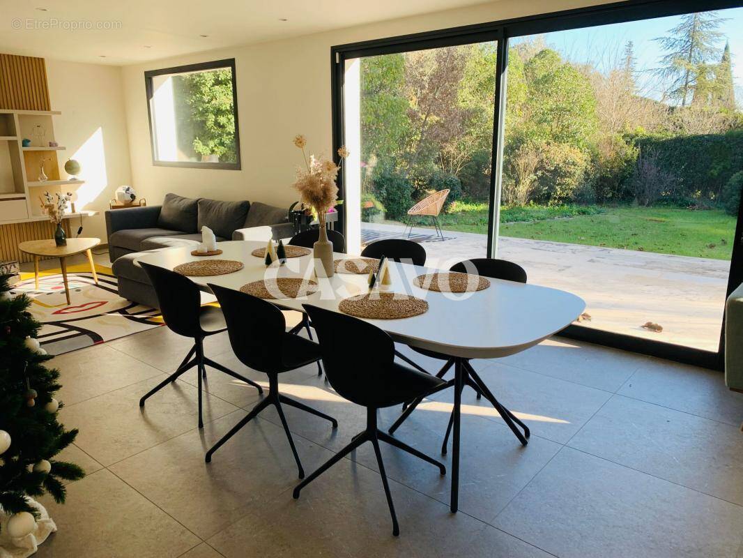 Maison à AIX-EN-PROVENCE