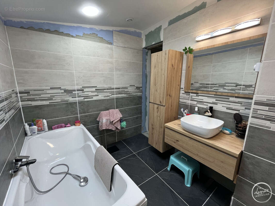 Maison à SAINTE-MARIE-KERQUE