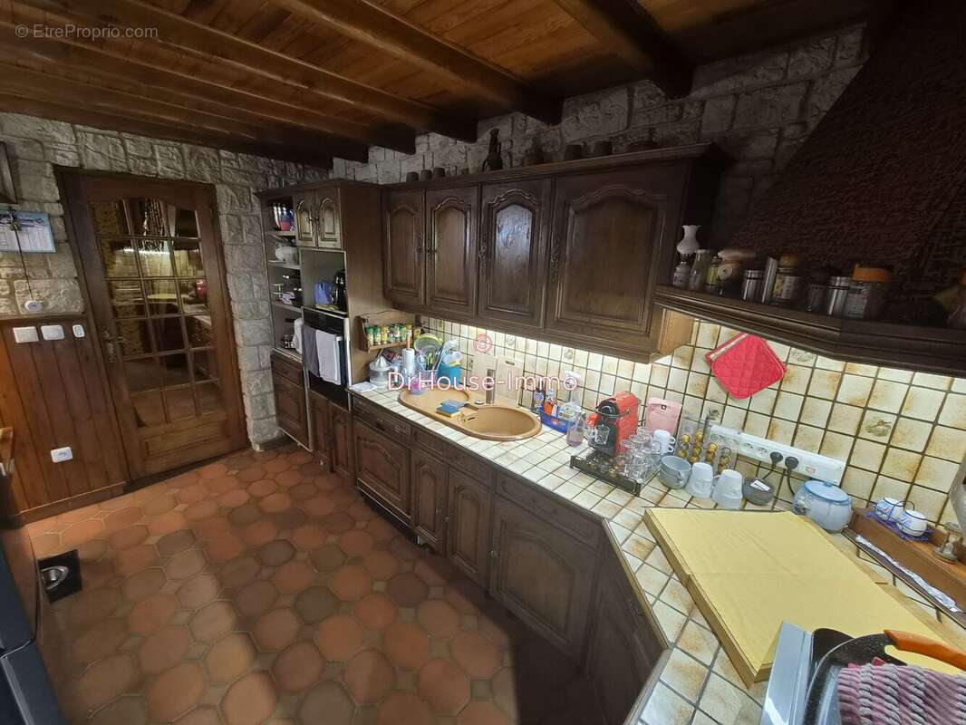 Maison à LES MUREAUX