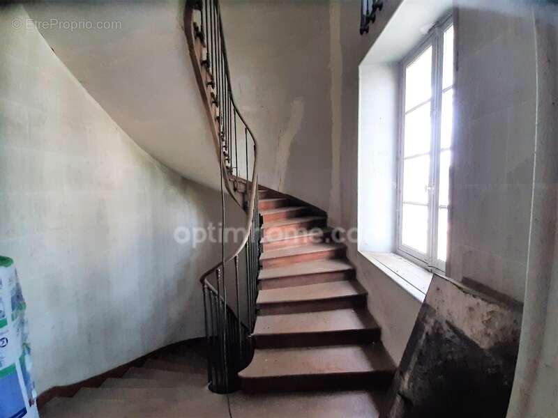 Maison à FONTENAY-LE-COMTE