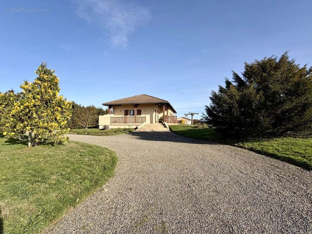 Maison à TARSAC