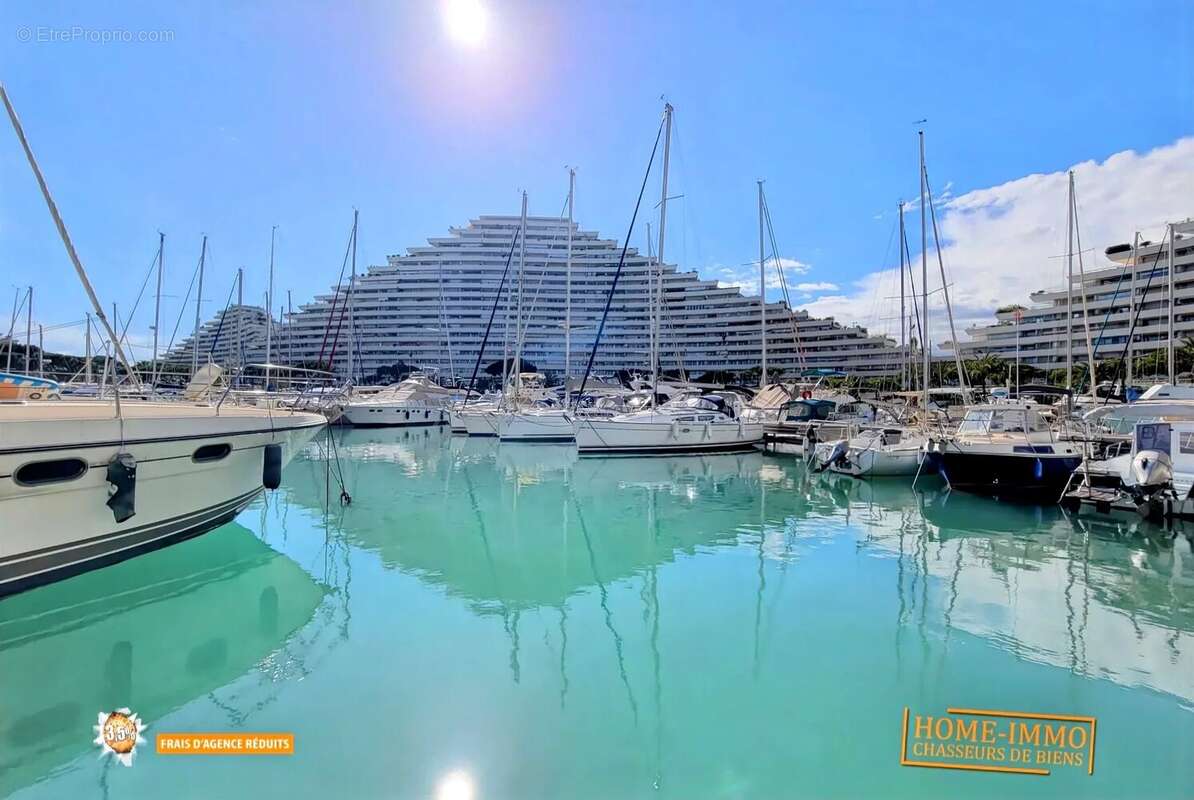 Appartement à VILLENEUVE-LOUBET