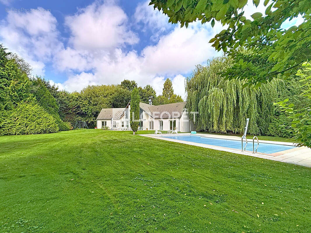 Maison à SAINT-MEMMIE