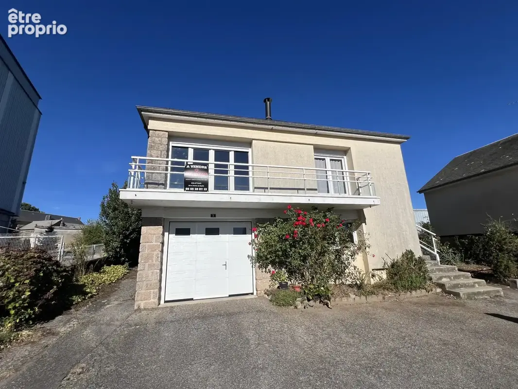 Maison à EGLETONS