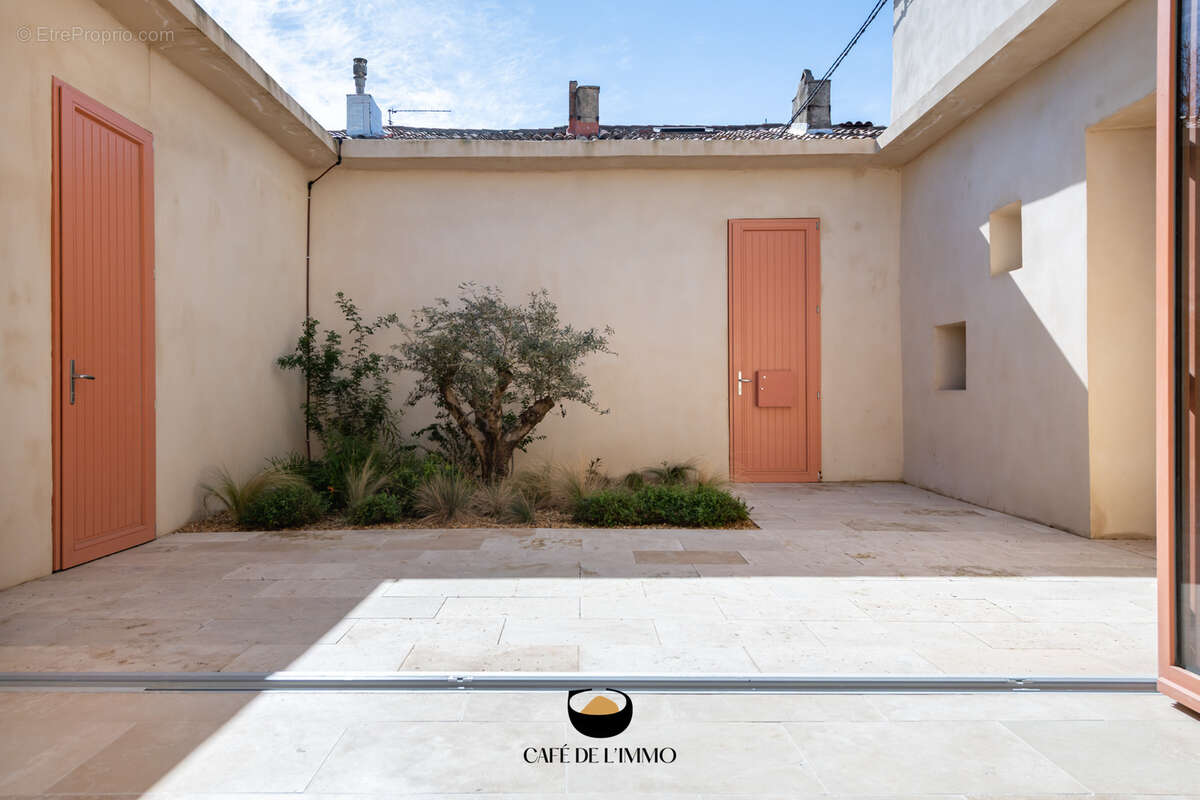 Maison à MARSEILLE-12E